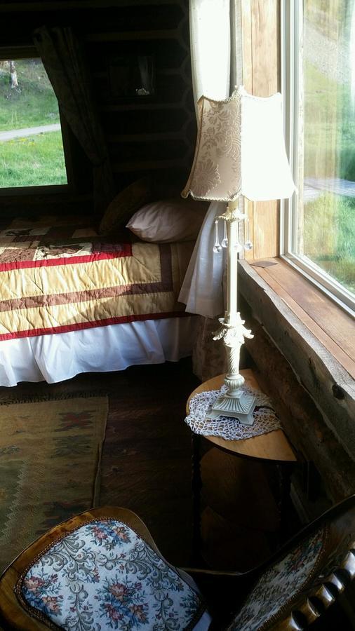 Creek Cabin Gardiner Esterno foto