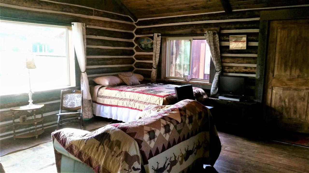 Creek Cabin Gardiner Esterno foto